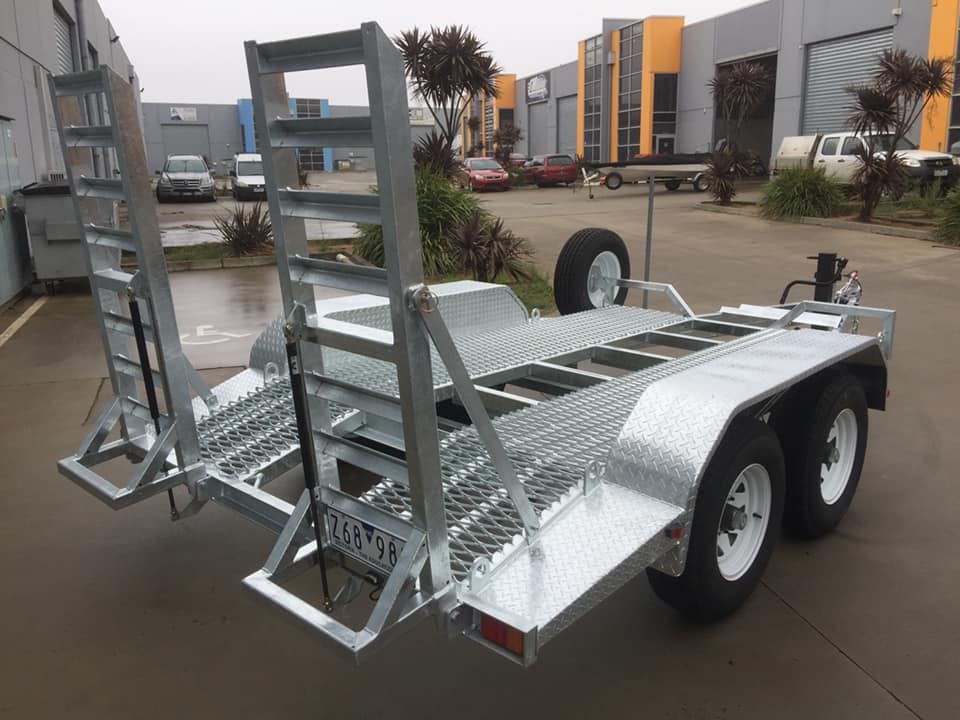 Right Trailer